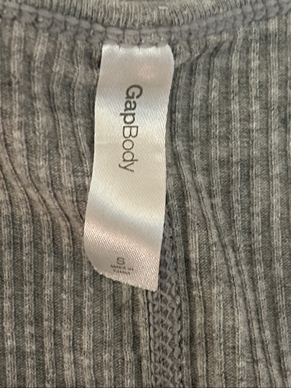 GapBody Ribbed Tank Top. Small - Picture 3 of 4